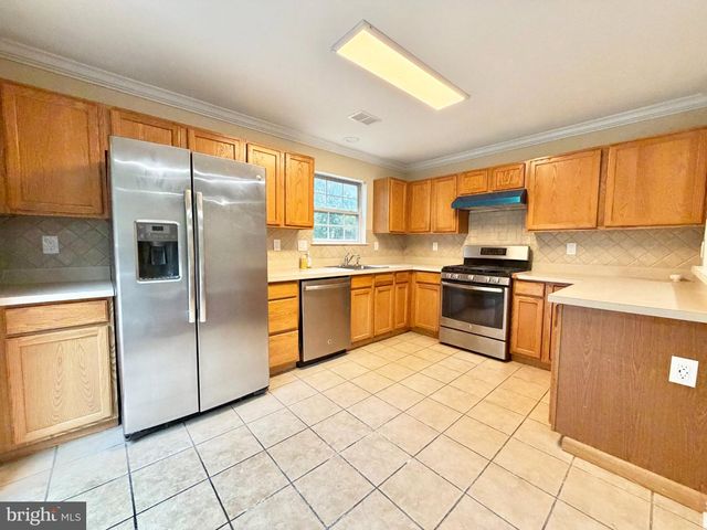 224 FOUNTAYNE LN, Lawrenceville, NJ 08648