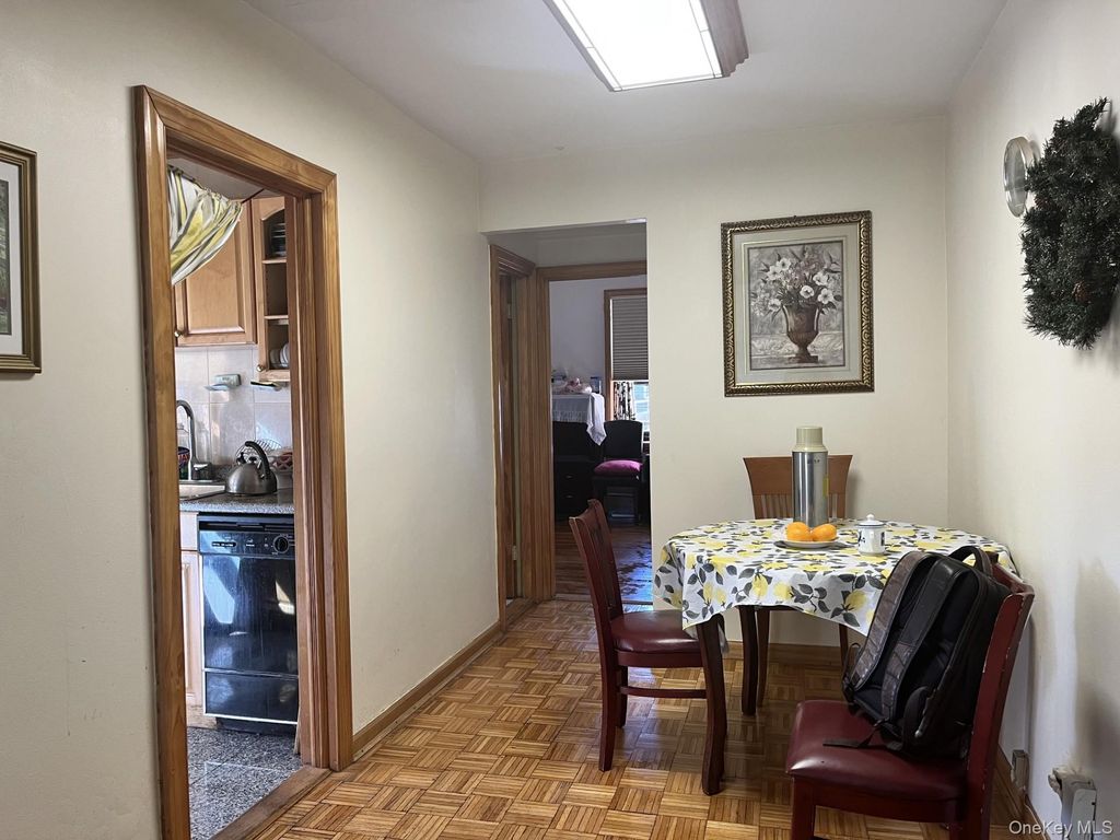 213-02 73rd Avenue 4D, Bayside, NY 11364 — photo 5