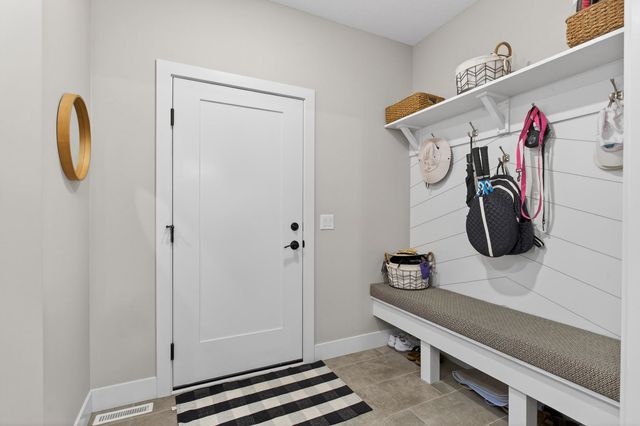 5912 Pigeon Creek Road, Bettendorf, IA 52722