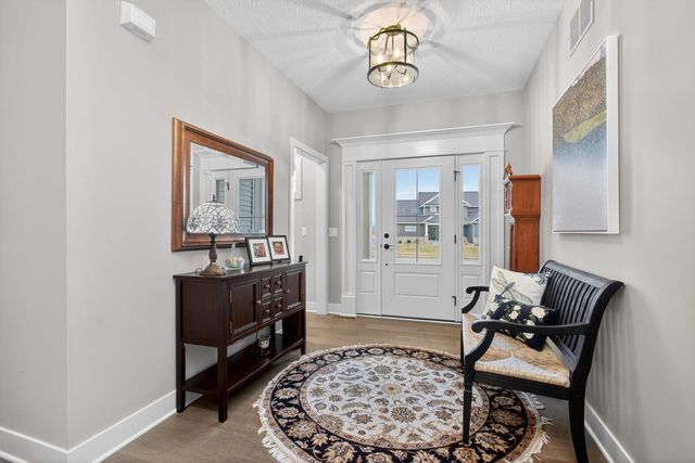 5912 Pigeon Creek Road, Bettendorf, IA 52722