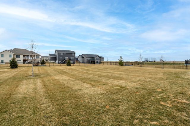 5912 Pigeon Creek Road, Bettendorf, IA 52722