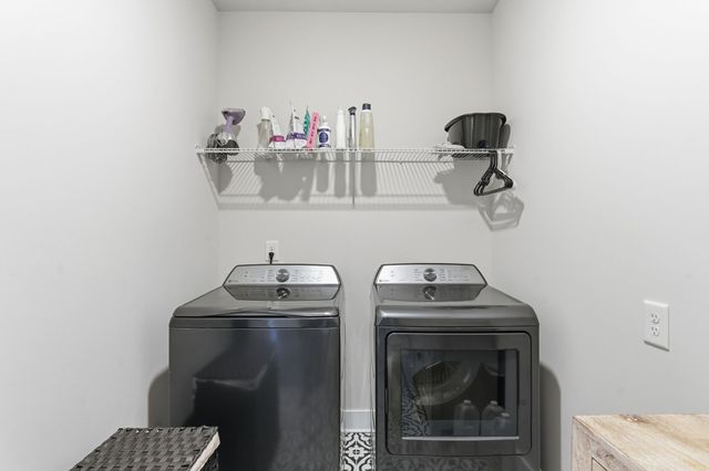 268 Christine Dr, Lebanon, TN 37087