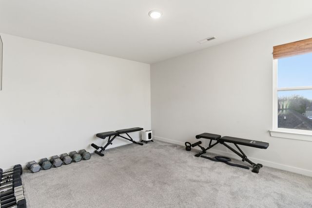 268 Christine Dr, Lebanon, TN 37087