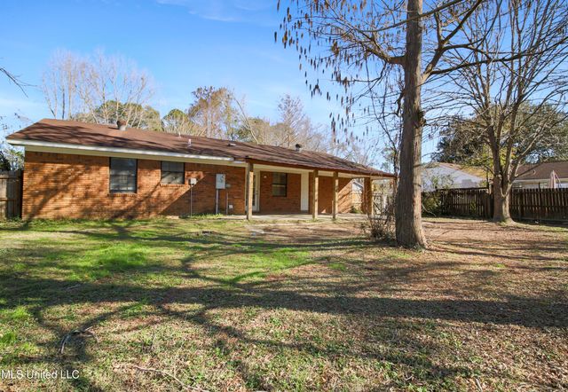 15425 Woody Drive, Gulfport, MS 39503