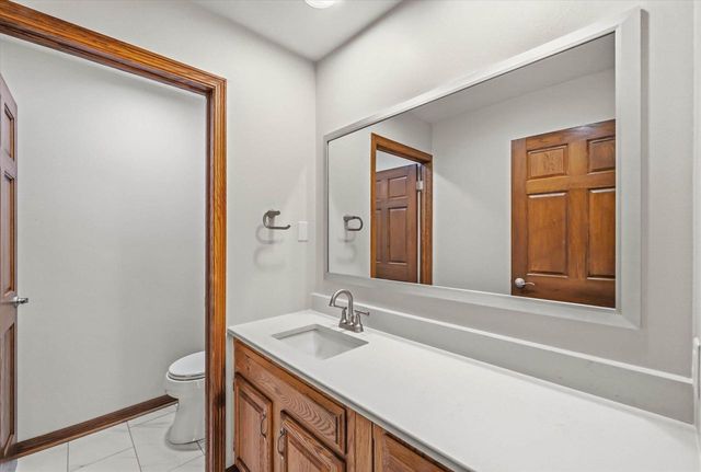 546 Beechwood DRIVE, Cedarburg, WI 53012
