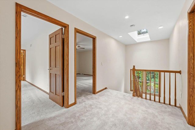 546 Beechwood DRIVE, Cedarburg, WI 53012