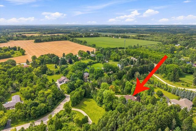 546 Beechwood DRIVE, Cedarburg, WI 53012