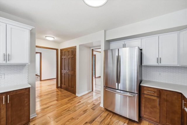 546 Beechwood DRIVE, Cedarburg, WI 53012