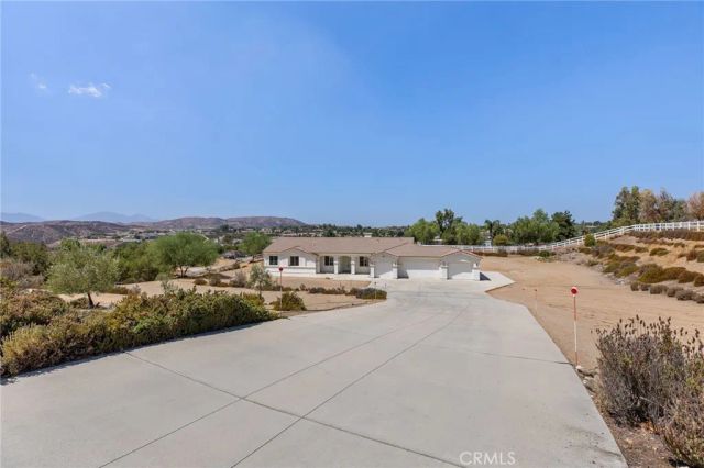 18593 Fort Lauder Lane, Perris, CA 92570