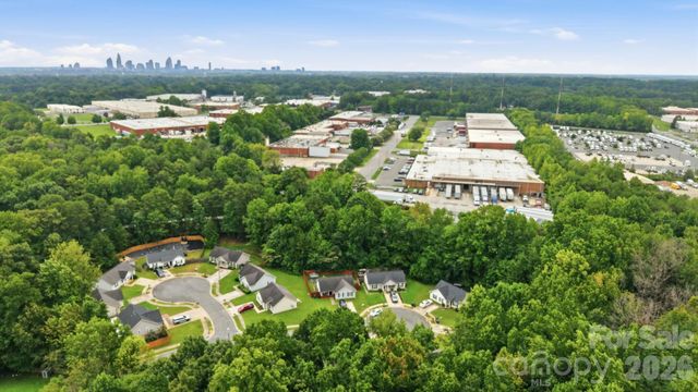 5205 Windy Valley Drive, Charlotte, NC 28208