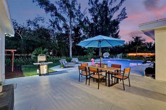 1960 SW 51st Ter, Plantation, FL 33317