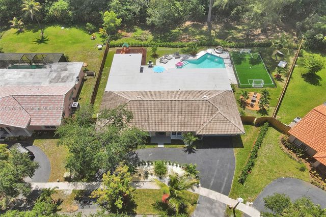 1960 SW 51st Ter, Plantation, FL 33317