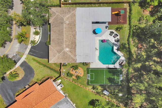 1960 SW 51st Ter, Plantation, FL 33317