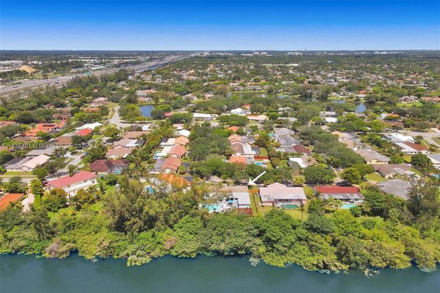 1960 SW 51st Ter, Plantation, FL 33317