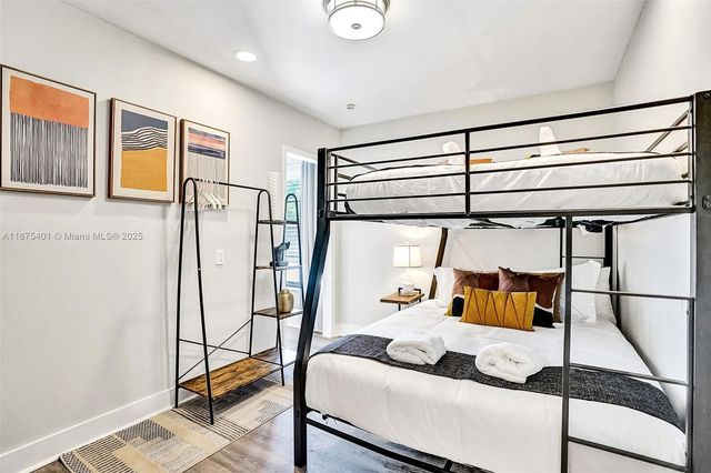 1960 SW 51st Ter, Plantation, FL 33317