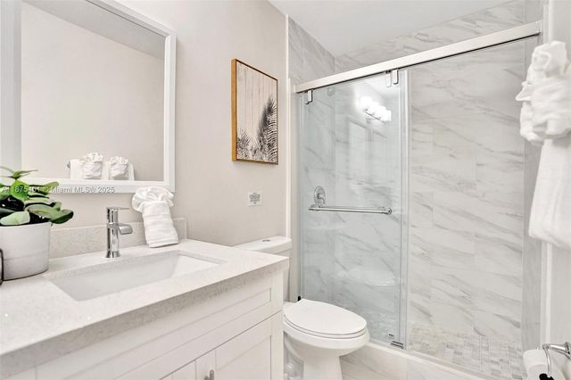 1960 SW 51st Ter, Plantation, FL 33317