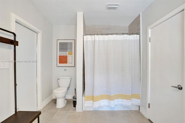 1960 SW 51st Ter, Plantation, FL 33317