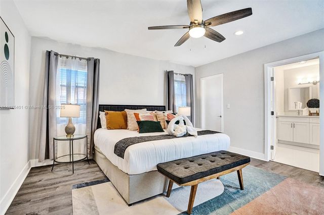 1960 SW 51st Ter, Plantation, FL 33317