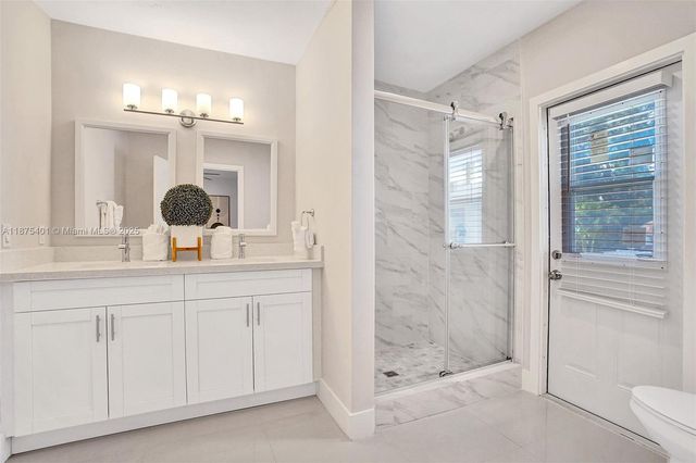 1960 SW 51st Ter, Plantation, FL 33317