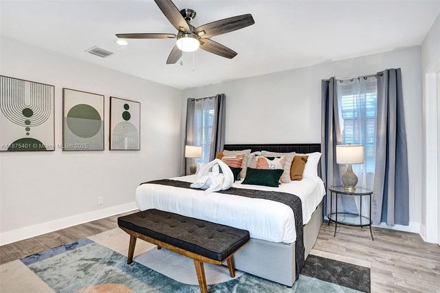 1960 SW 51st Ter, Plantation, FL 33317