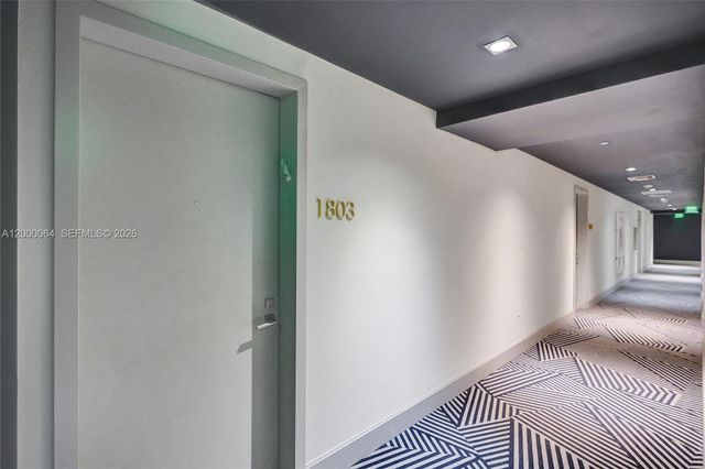 45 SW 9th St 1803, Miami, FL 33130