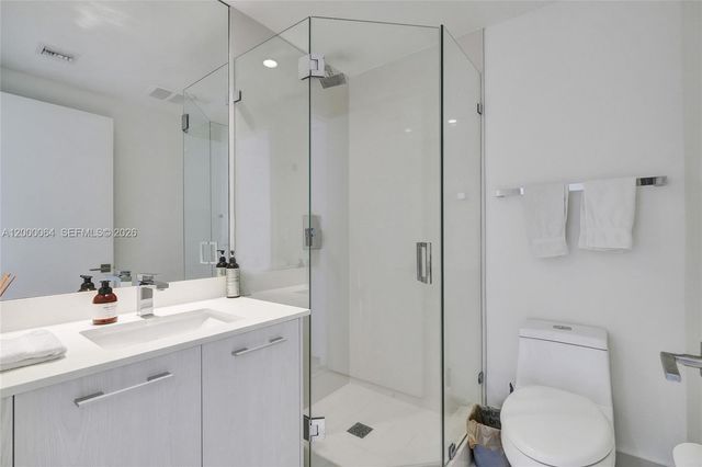 45 SW 9th St 1803, Miami, FL 33130