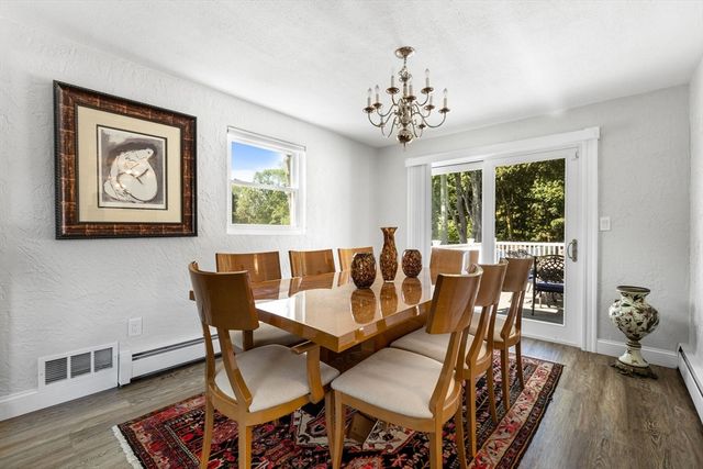 46 Juniper Dr, Saugus, MA 01906