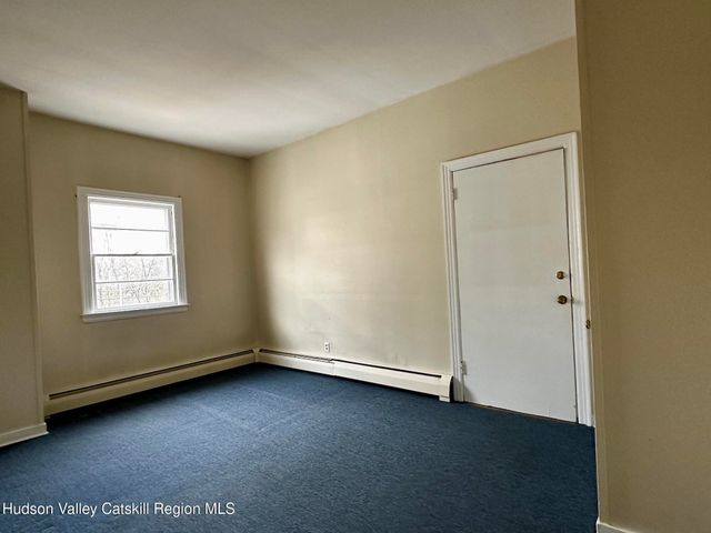 86 Vineyard Avenue 2, Highland, NY 12528