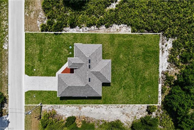 2606 63rd ST W, Lehigh Acres, FL 33971