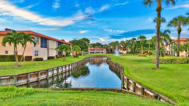 1911 SW Palm City Road J, Stuart, FL 34994