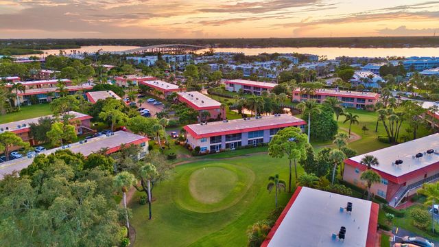 1911 SW Palm City Road J, Stuart, FL 34994