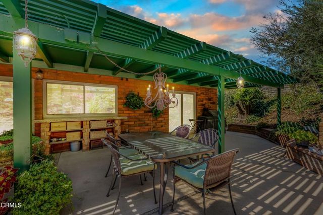 2239 Adrian Street, Newbury Park, CA 91320