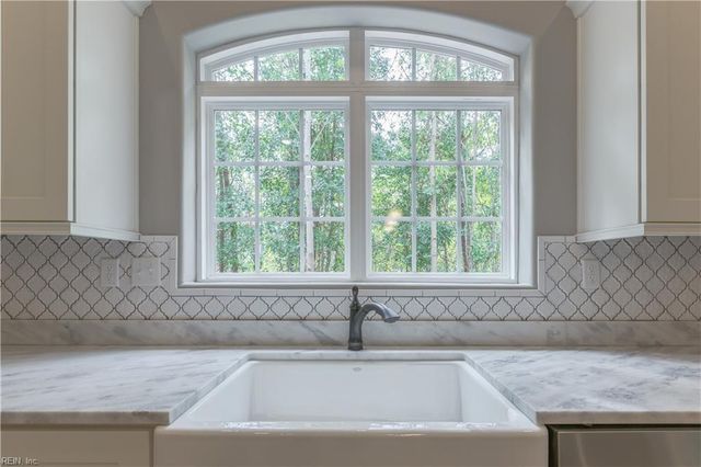 55 Taylor Farm, Virginia Beach, VA 23456