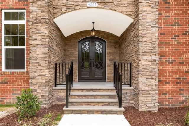 55 Taylor Farm, Virginia Beach, VA 23456