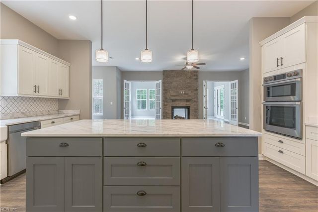 55 Taylor Farm, Virginia Beach, VA 23456