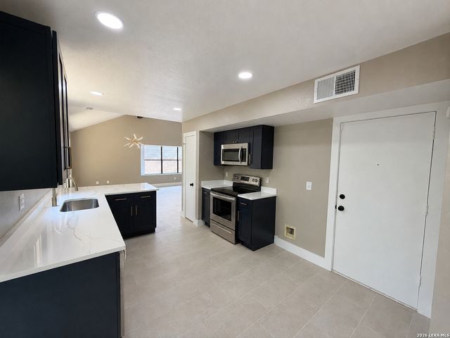 6418 Indian Run, San Antonio, TX 78233