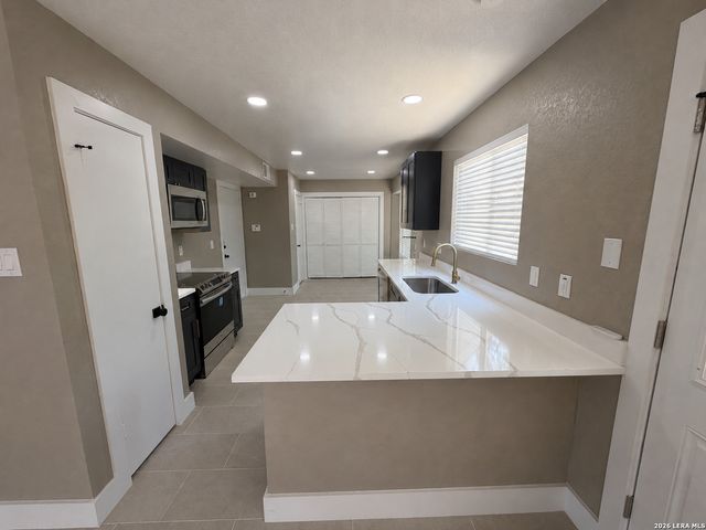 6418 Indian Run, San Antonio, TX 78233