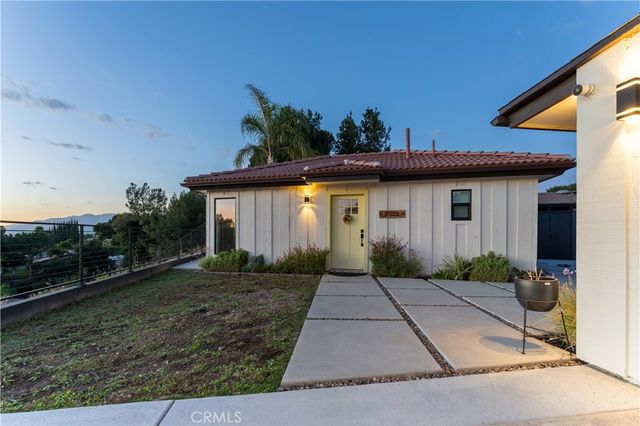 663 S Rancho Simi, Covina, CA 91724