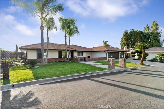 663 S Rancho Simi, Covina, CA 91724