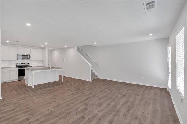 317 Rolling Green Road 107, Adairsville, GA 30103