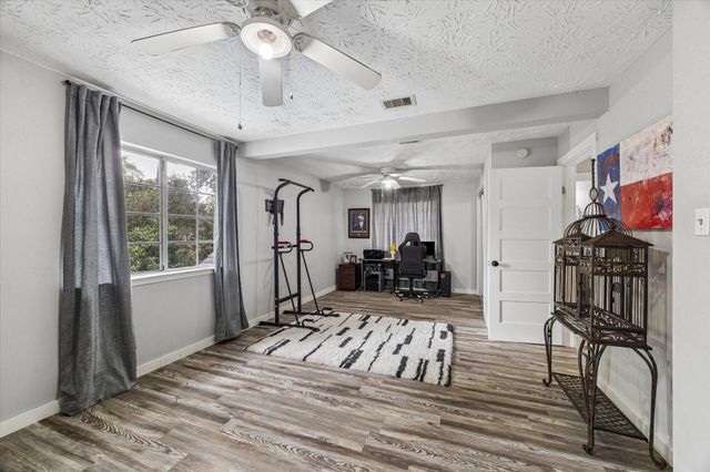 5427 Fern Park Drive, Kingwood, TX 77339