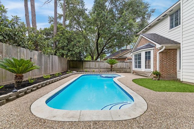 5427 Fern Park Drive, Kingwood, TX 77339