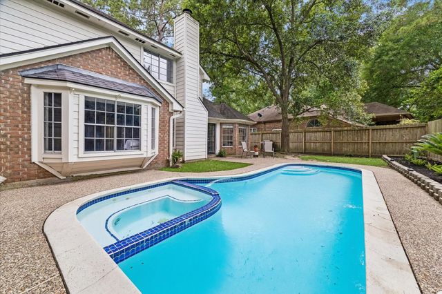 5427 Fern Park Drive, Kingwood, TX 77339