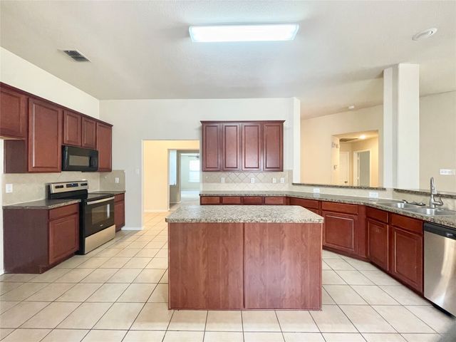 8441 Little Fawn Lane, Dallas, TX 75249
