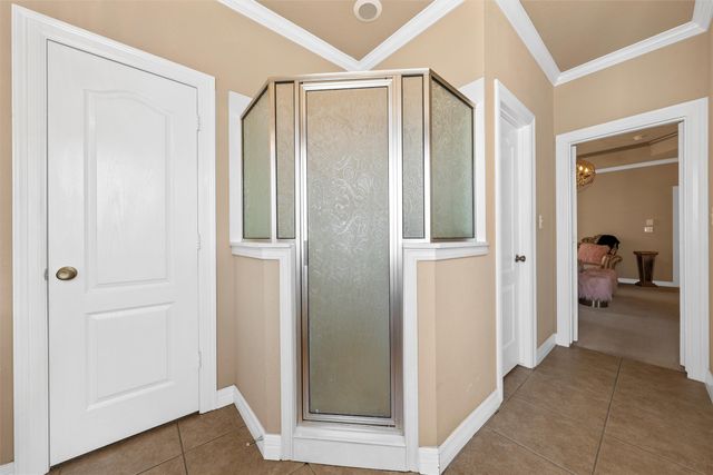 1300 Enchanted Rock Circle, Waco, TX 76712