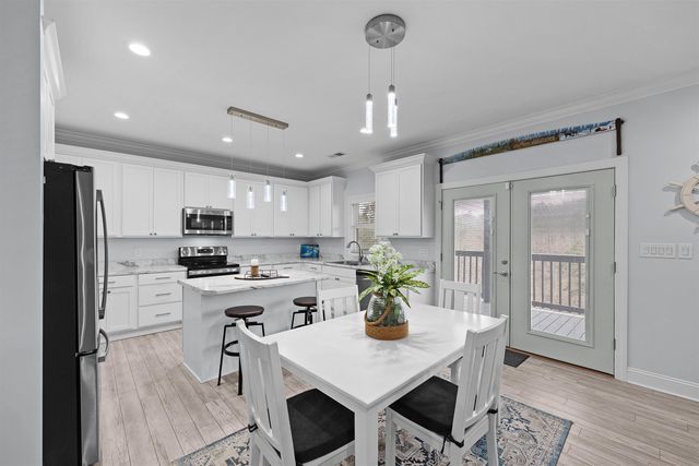 85 BREEZE PT SE, Savannah, TN 38372