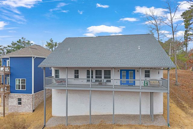 85 BREEZE PT SE, Savannah, TN 38372