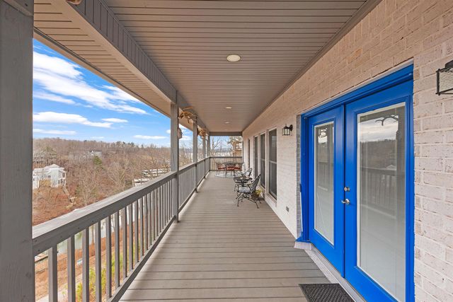 85 BREEZE PT SE, Savannah, TN 38372