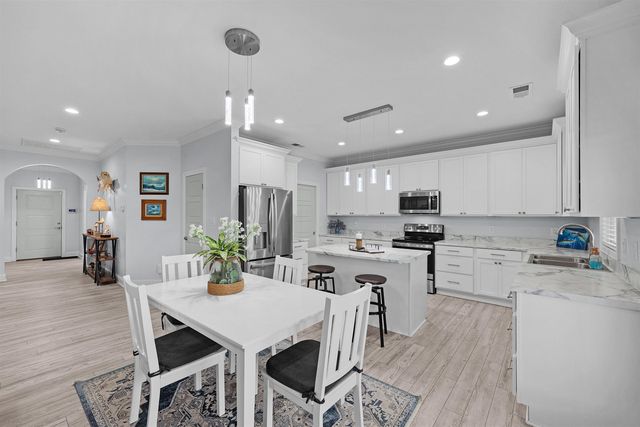 85 BREEZE PT SE, Savannah, TN 38372