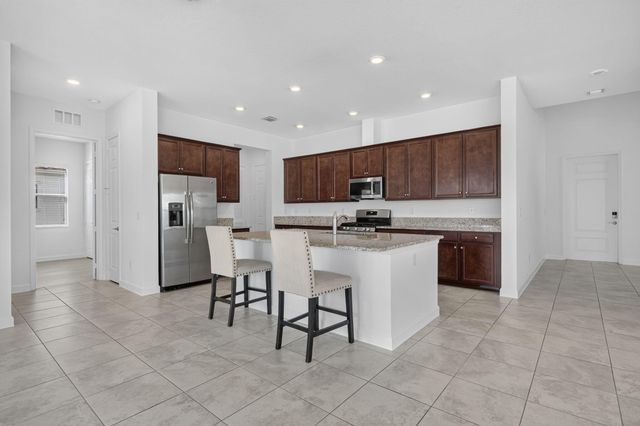 1000 Sterling Pine Place, Loxahatchee, FL 33470